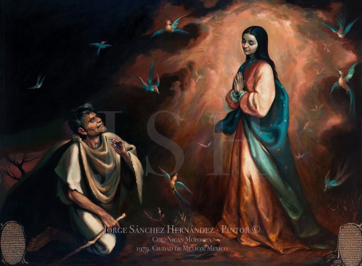 Juan Diego arrodillado con el bastón en la mano izquierda y la Virgen de pie sobre la ladera oscura, rodeada de pájaros azules